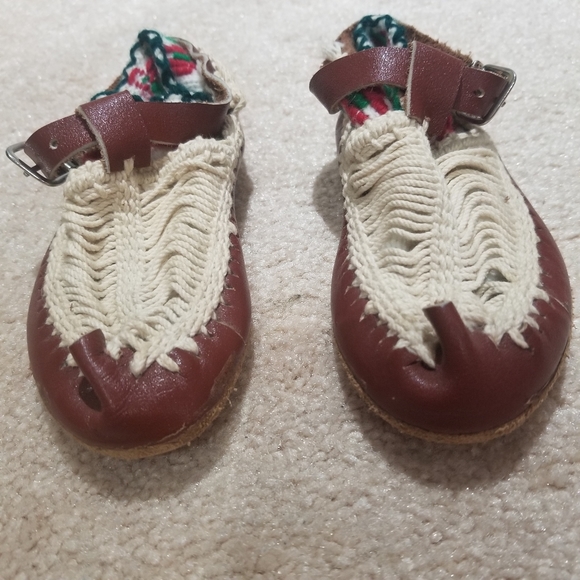 Handmade leather child shoes - Picture 11 of 14